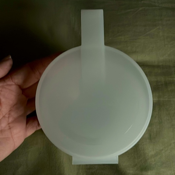 one Tupperware container. - Picture 1 of 4